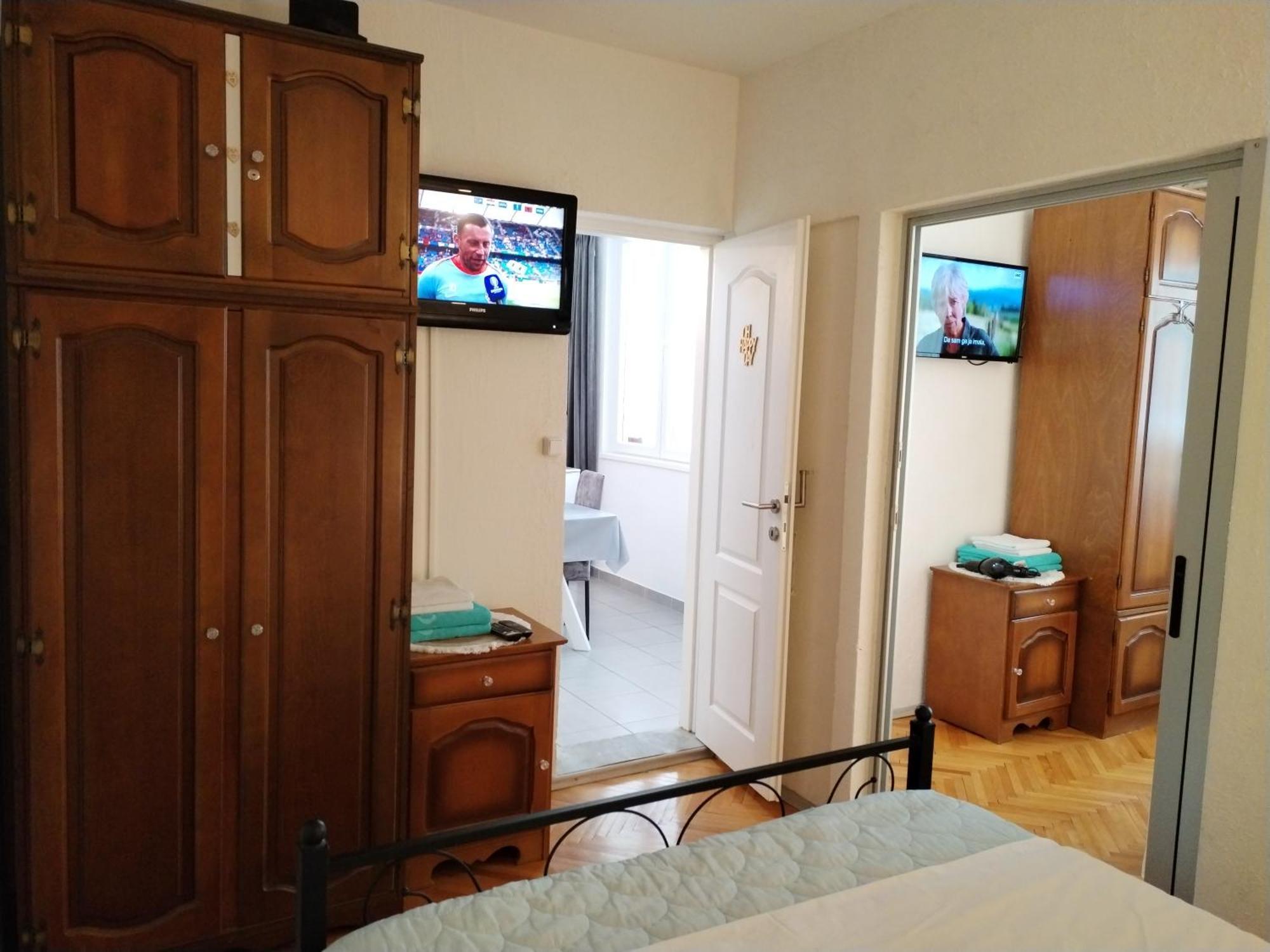 Apartment Suzana 2Br Split With Balcony Ngoại thất bức ảnh