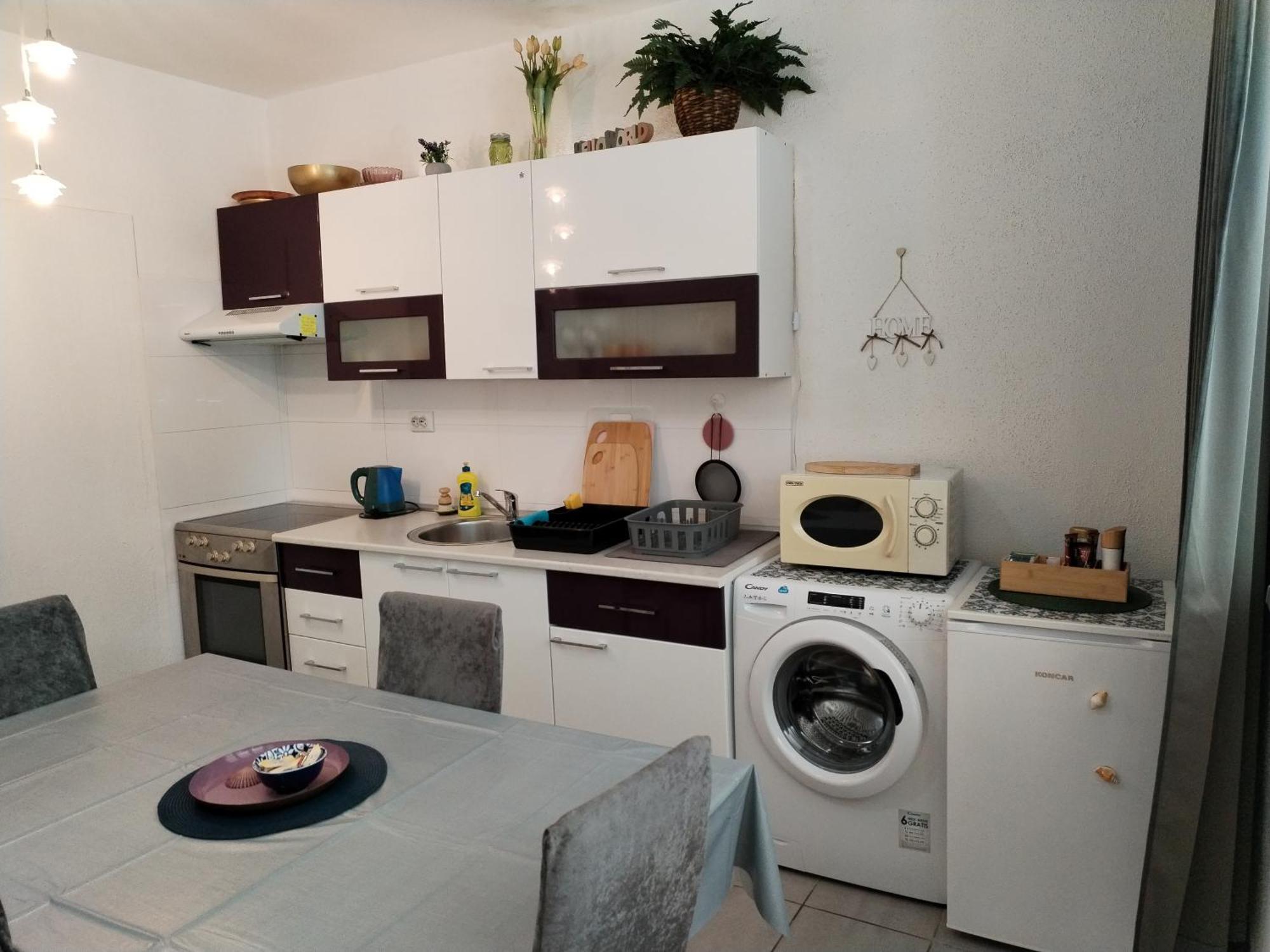 Apartment Suzana 2Br Split With Balcony Ngoại thất bức ảnh