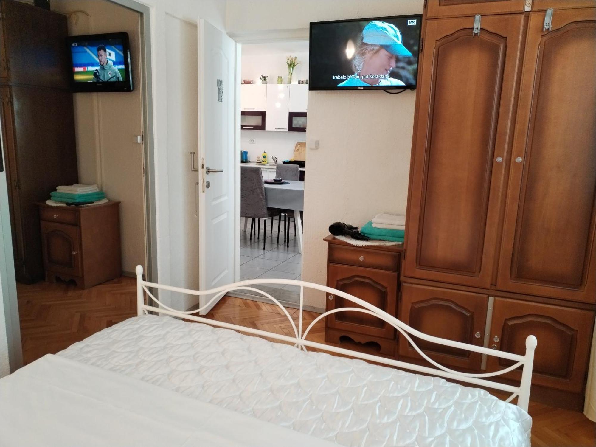 Apartment Suzana 2Br Split With Balcony Ngoại thất bức ảnh